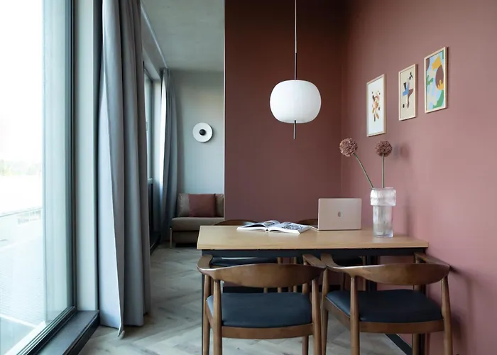 Bob W Noord Aparthotel 4*