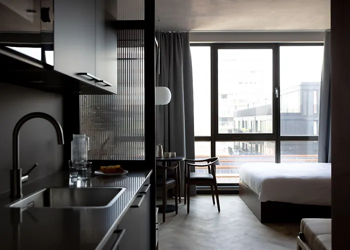 Bob W Noord 4* Amsterdam